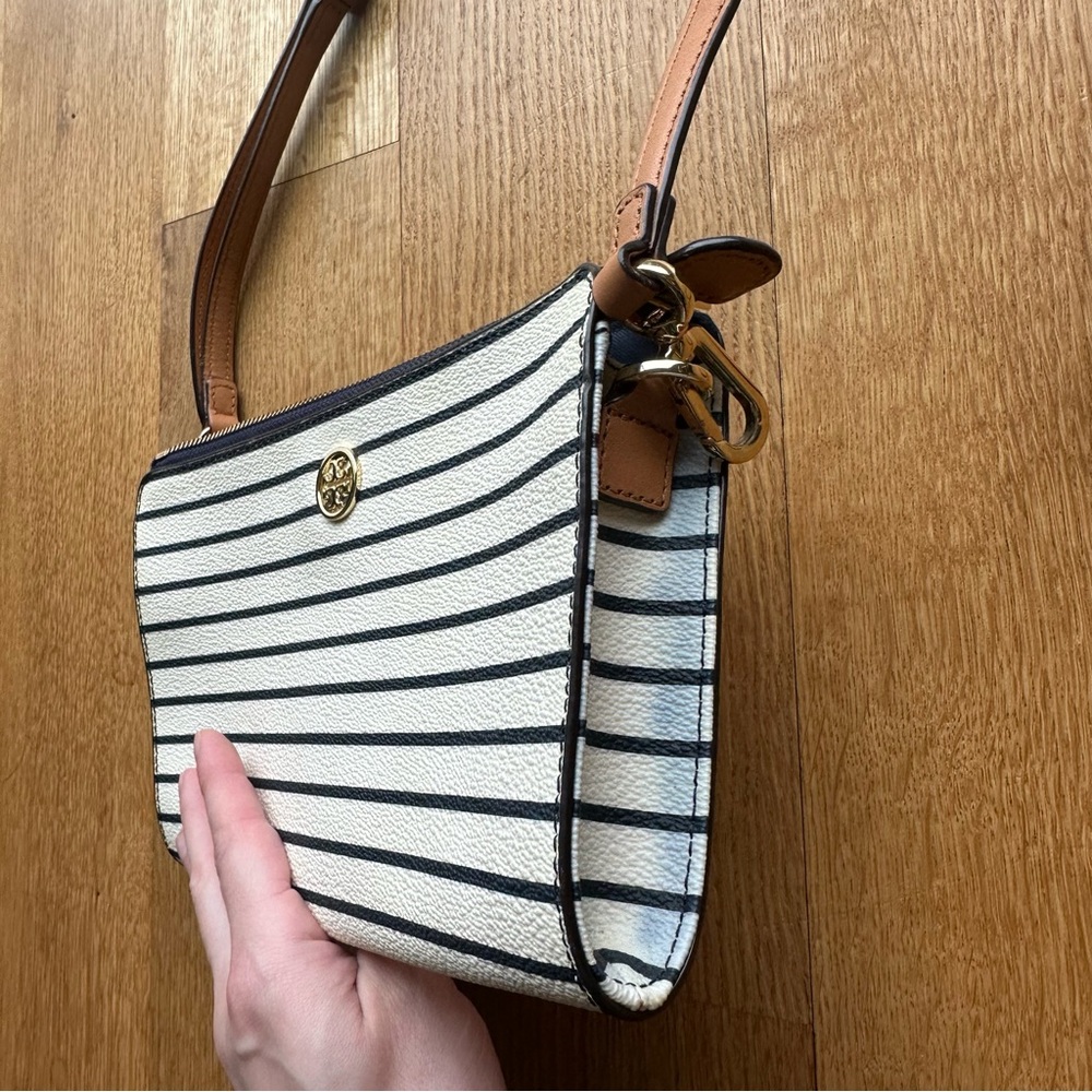 Tory Burch Robinson Printed Cross Body Bag, Navy Fleet Stripe - Picture 4 of 12